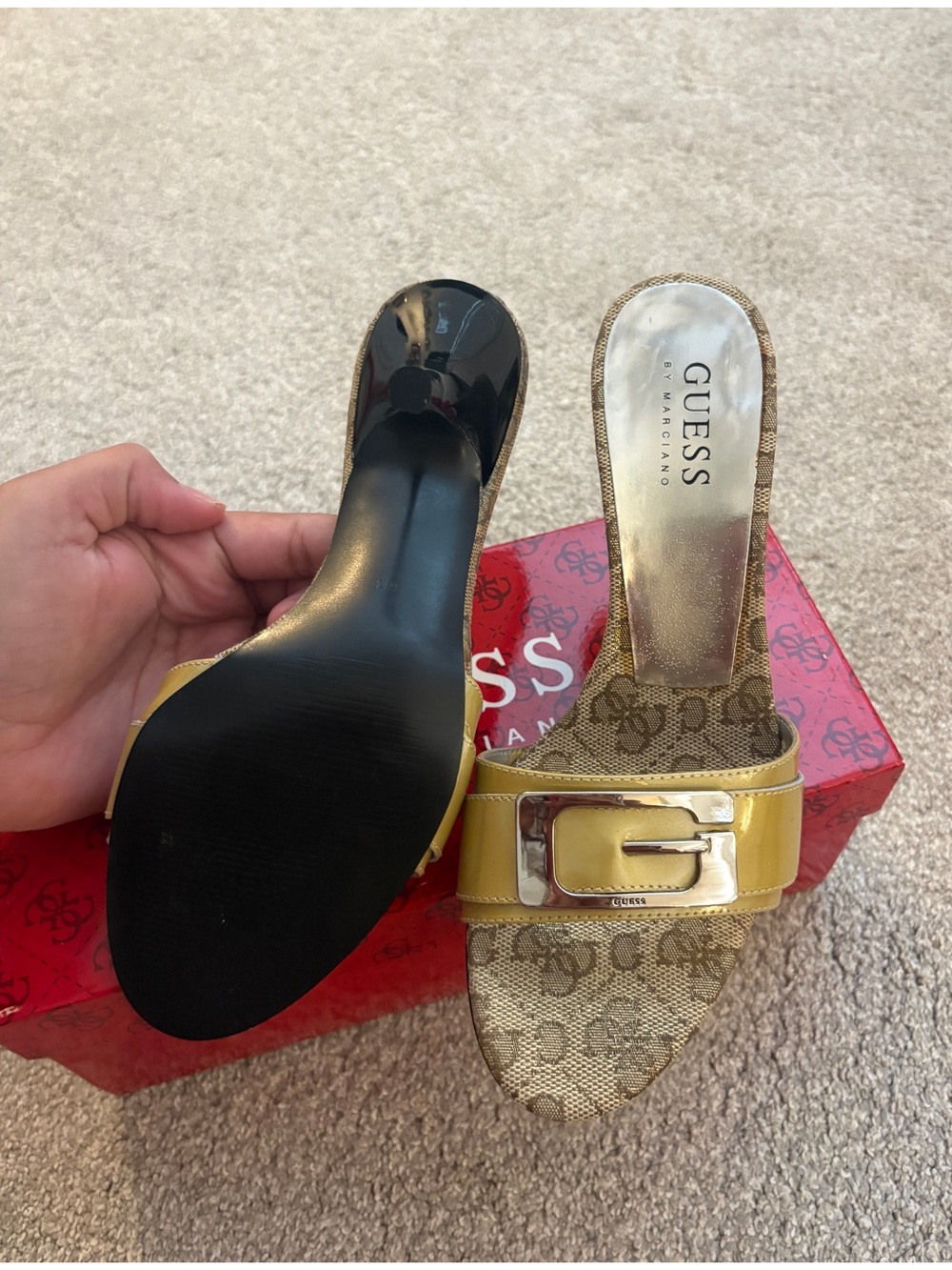 Guess Kitten Heels - Picture 2 of 2